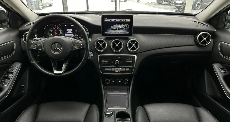 Mercedes-Benz GLA cena 102500 przebieg: 120339, rok produkcji 2019 z Skierniewice małe 742